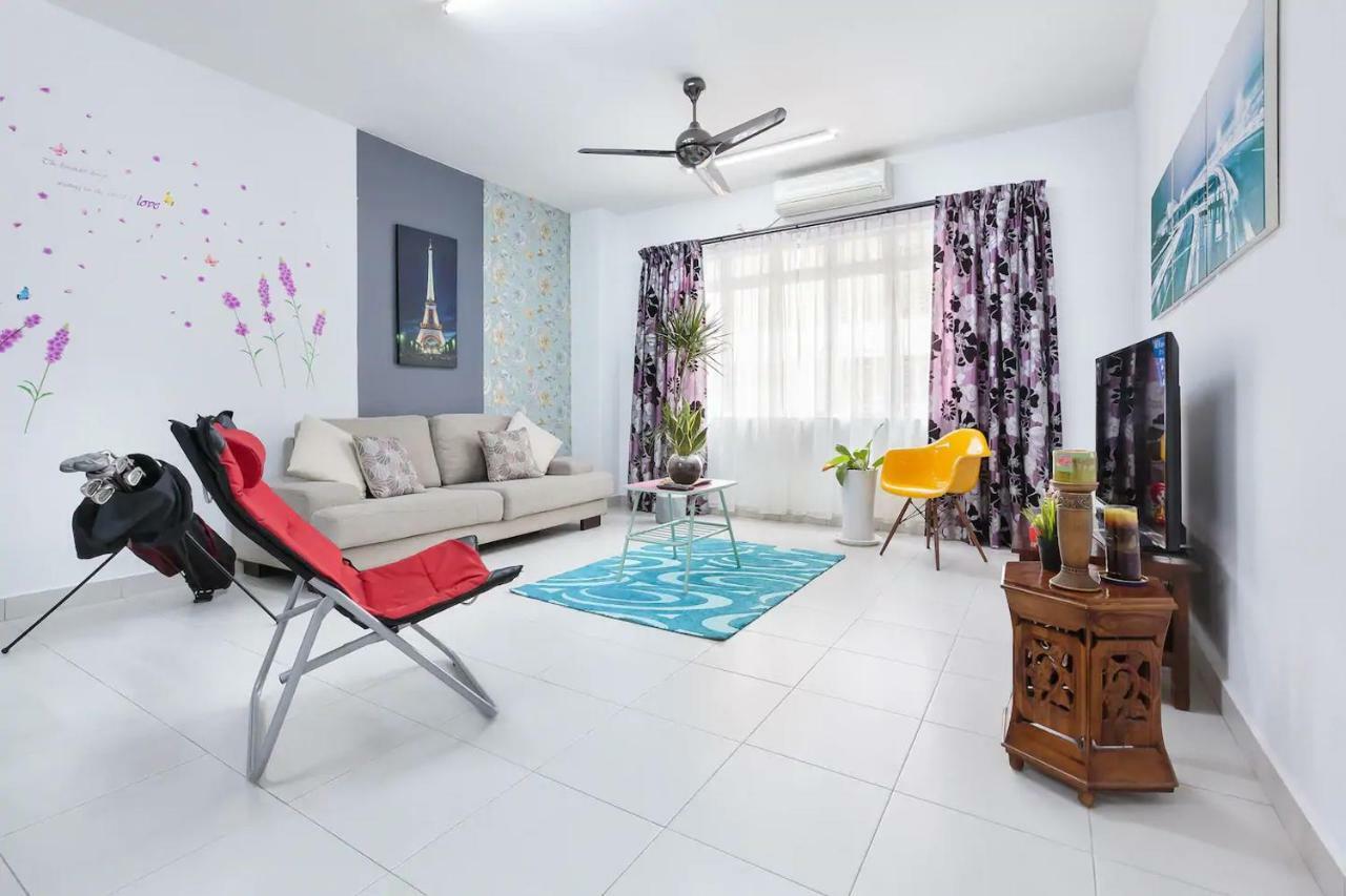 Homestay@Aeon Desa Tebrau Джохор Бахру Екстериор снимка